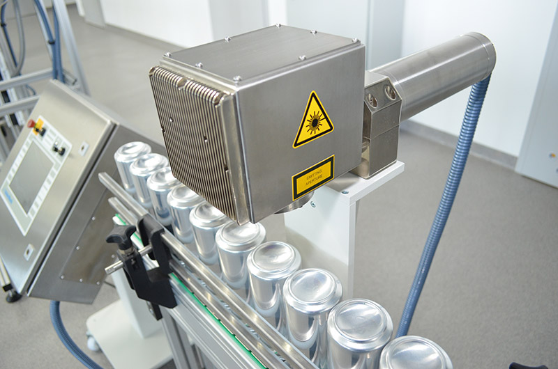 Značenie v nápojovom priemysle s najsilnejším 100 W laserom